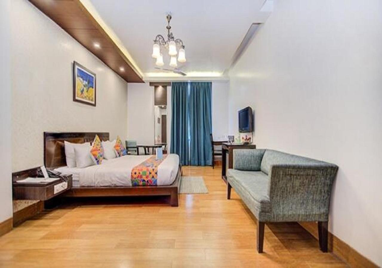 Hotel Rockland Panchsheel Enclave Nové Dillí Exteriér fotografie